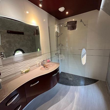 Le Domaine Des Chevaliers De Malte Bed & Breakfast Villedieu-les-Poëles Dış mekan fotoğraf