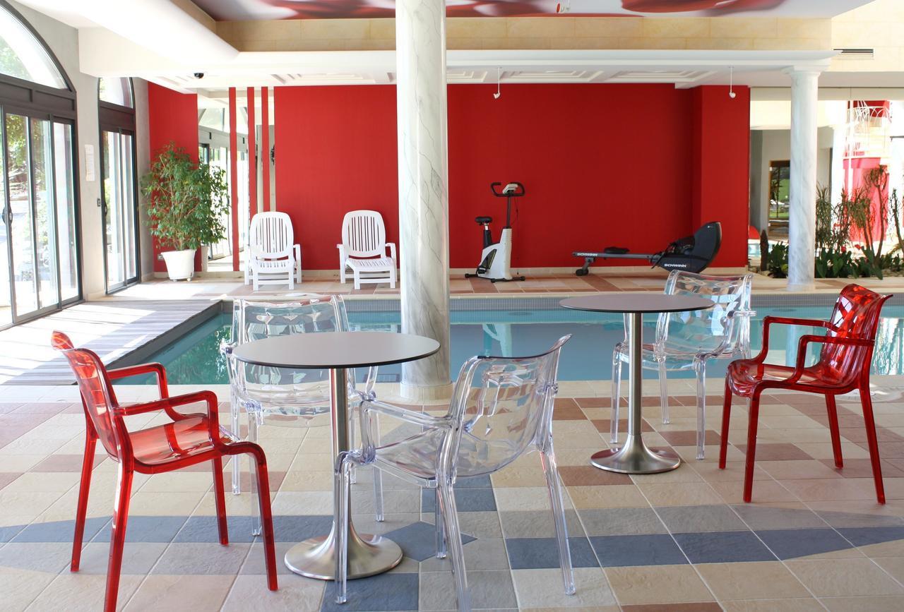 Le Domaine Des Chevaliers De Malte Bed & Breakfast Villedieu-les-Poëles Dış mekan fotoğraf