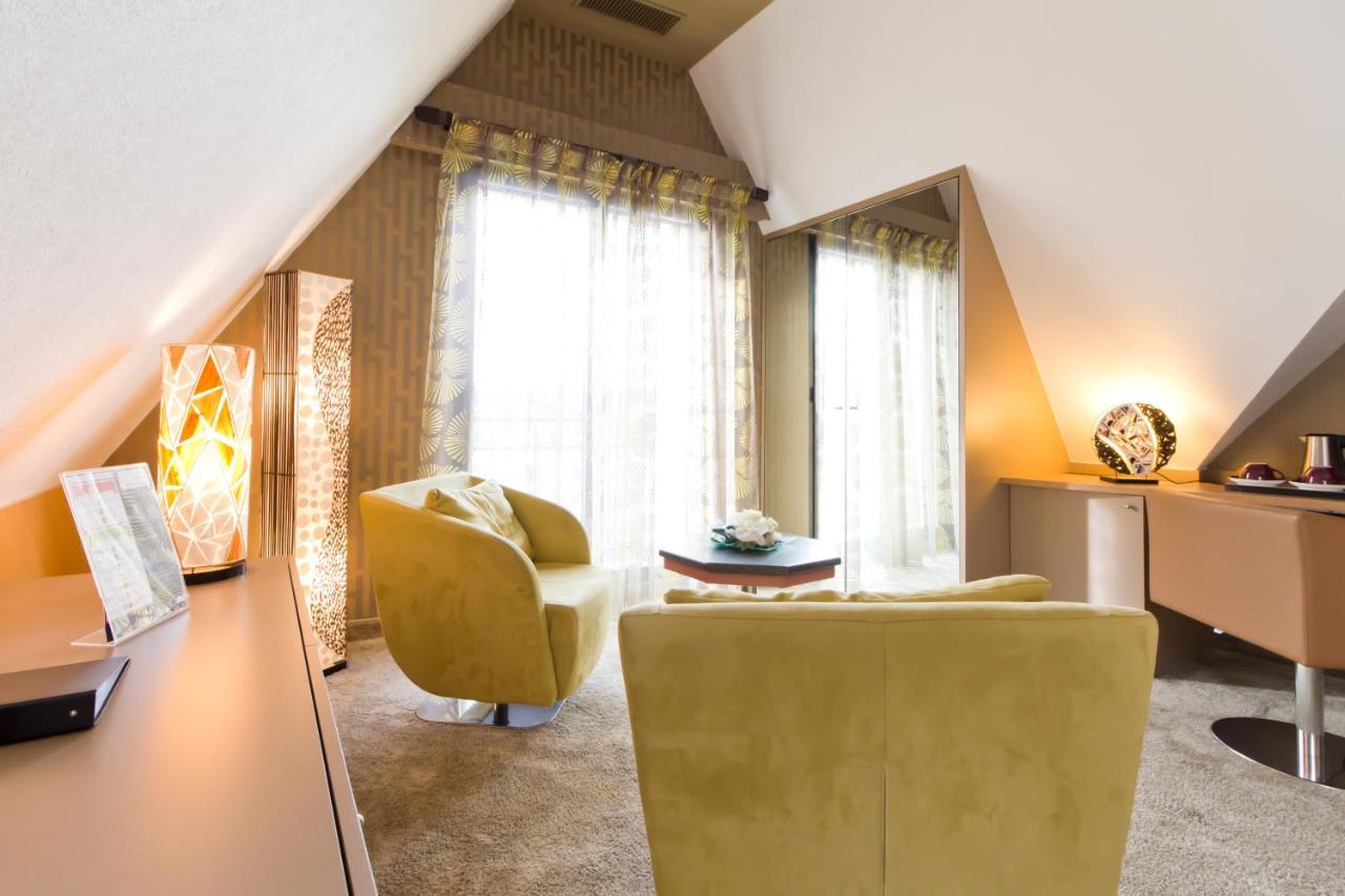Le Domaine Des Chevaliers De Malte Bed & Breakfast Villedieu-les-Poëles Dış mekan fotoğraf